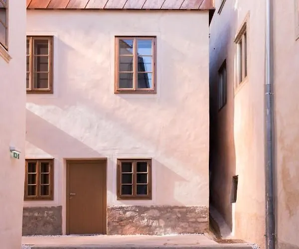 Kai 36 - Zwischen Fels Und Fluss 5*