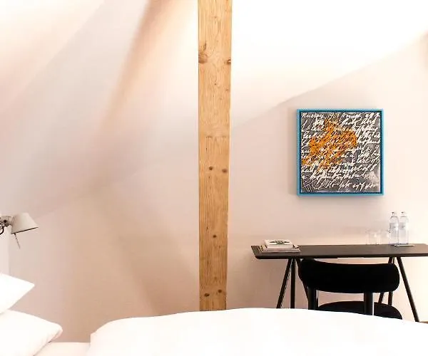 Kai 36 - Zwischen Fels Und Fluss Hotel