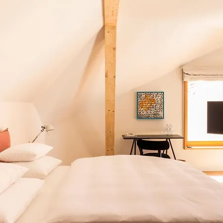 Kai 36 - Zwischen Fels Und Fluss Hotell