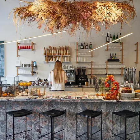 Kai 36 - Zwischen Fels Und Fluss 5*