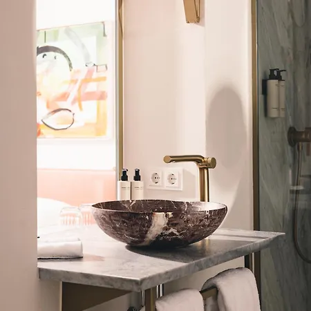 Kai 36 - Zwischen Fels Und Fluss Hotel