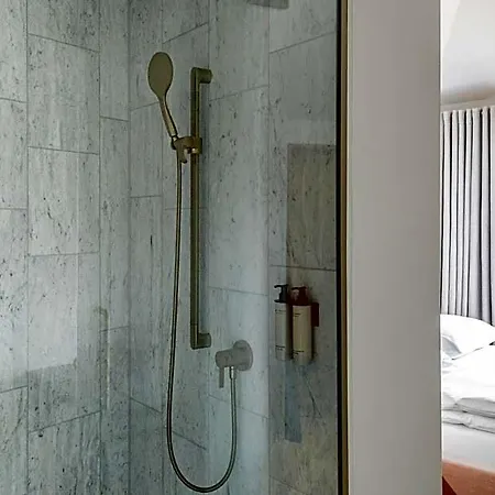 Kai 36 - Zwischen Fels Und Fluss Hotel 5*