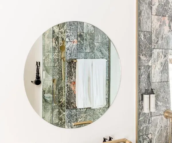 Kai 36 - Zwischen Fels Und Fluss 5* גראץ