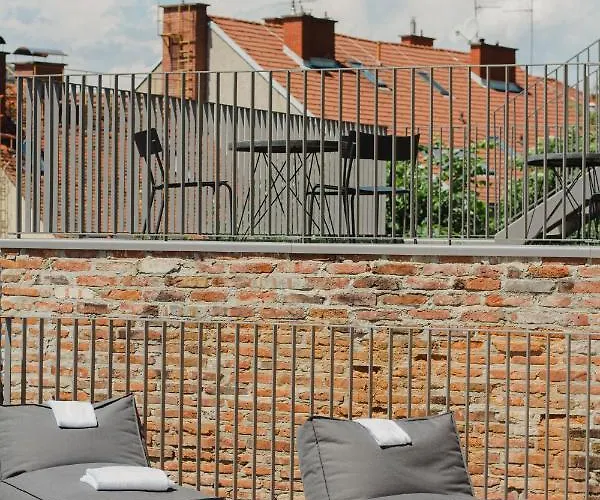 Kai 36 - Zwischen Fels Und Fluss מלון 5*