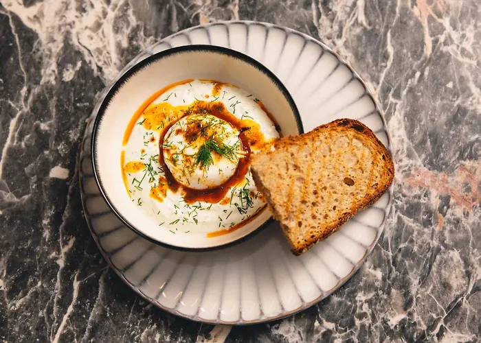 Kai 36 - Zwischen Fels Und Fluss מלון גראץ